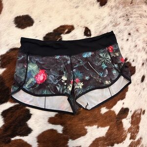 Lululemon Athletica Curious Jungle Speed Shorts